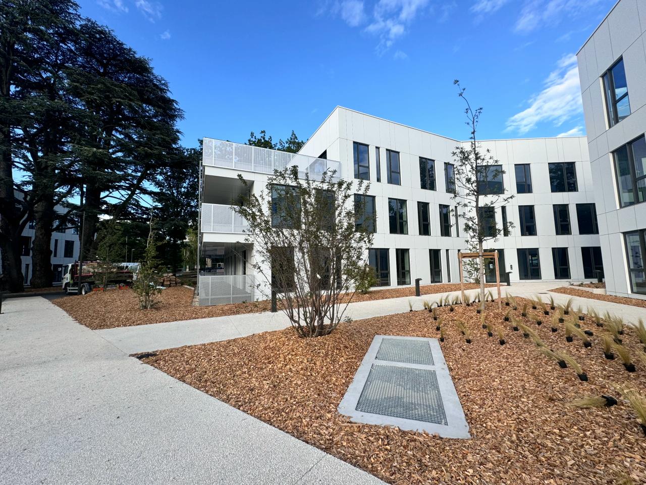 Bureau Limonest 1182m² Vente bureau Limonest Rhône OVBUR2309019 3